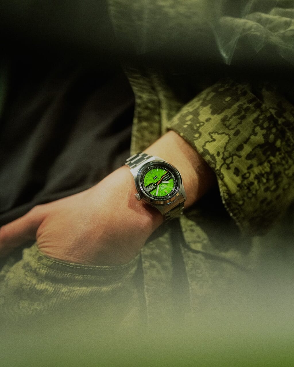 Seiko 5 Sports HUF Limited Edition 装着イメージ