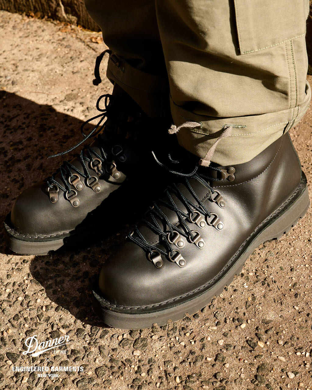 ENGINEERED GARMENTS × DANNER MOUNTAIN TRAIL