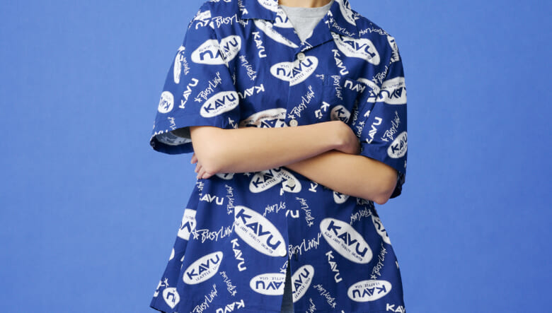 KAVUの2026コレクションが豊作！エイジレスに楽しめるTシャツ&パンツが勢揃い。