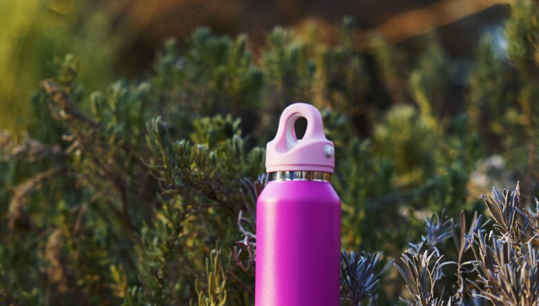 レボマックスの真空ボトルに鮮烈ピンク&モダンなグレージュの2色が仲間入り！