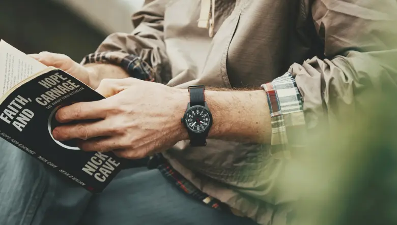 ブリーフィングとタイメックスが10年振りにコラボ。ミリタリズムを追求したフィールドウォッチをリリース！