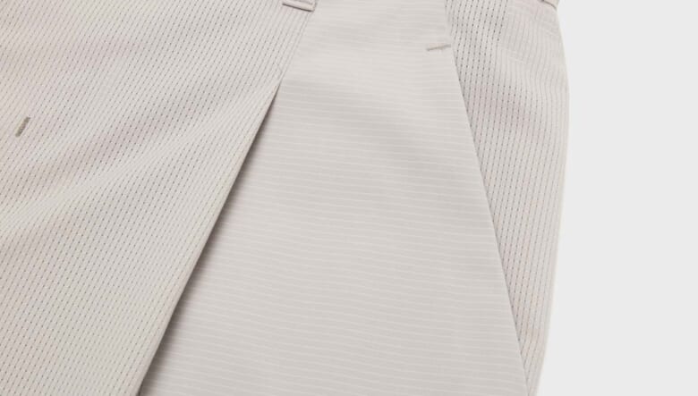 これぞ機能美。大人な着回しに役立つデサント オルテラインのスキーマテックグリッドエアー！