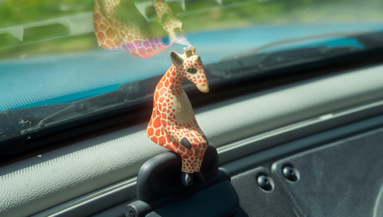 【’05 KANGOO GIRAFON】開閉式ガラスルーフがシゴトでも活躍する。