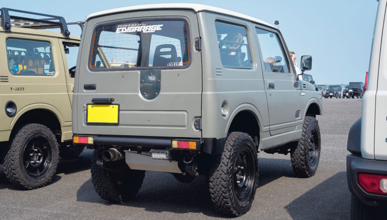 【’93 SUZUKI JIMNY JA11】エクステリアは控えめに、車内は大胆にアレンジ。
