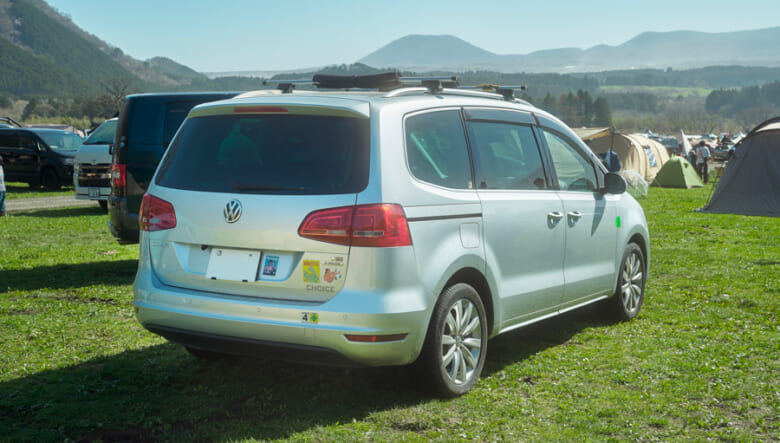 【’12 VOLKSWAGEN SHARAN】好きなサーフカルチャーをどこか醸す欧州流ミニバン。