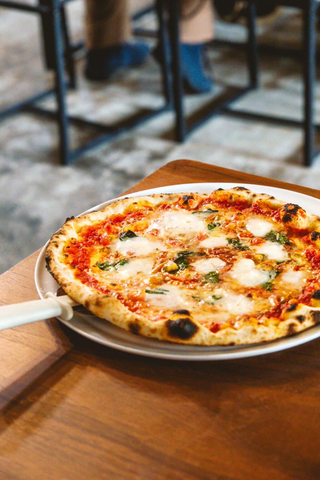 修善寺駅前のピザ屋さん「クランク」