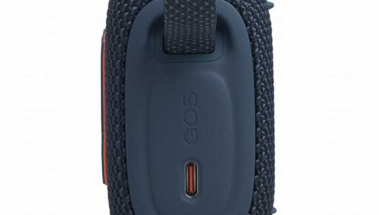 高音質のポケットスピーカー「JBL Go5」が新発売！優れた防水性＆アンビエントライトで見た目も楽しい。