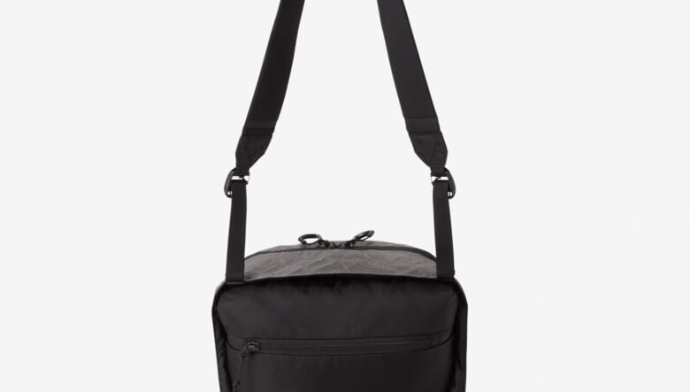 アウトドアに向けた本格カメラバッグがザ・ノース・フェイスから登場。バックカントリーのノウハウが凝縮。