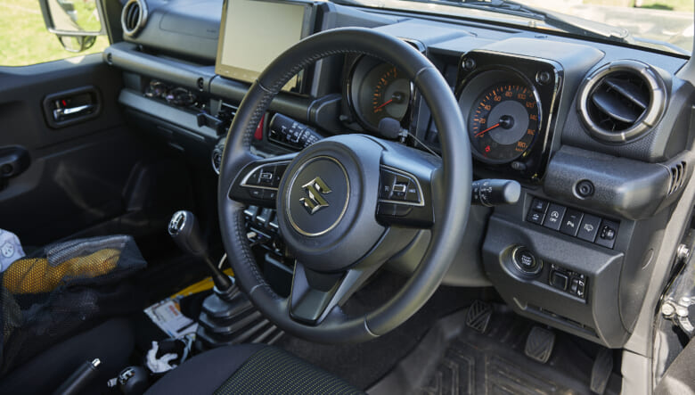 【’25 SUZUKI JIMNY NOMADE JC74】ジムニーを乗り継ぎ、念願のノマドをゲット。