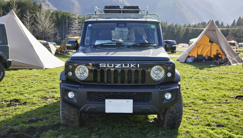 【’24 SUZUKI JIMNY SIERRA JB74】ブラックで統一して、メッキをポイントに。