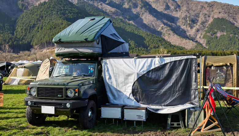 【’21 SUZUKI JIMNY SIERRA JB74】オリーブドラブで、ディテールまで統一。