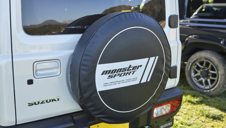 【’26 SUZUKI JIMNY JB64】純正っぽさをあえて残しつつ走りは強化。
