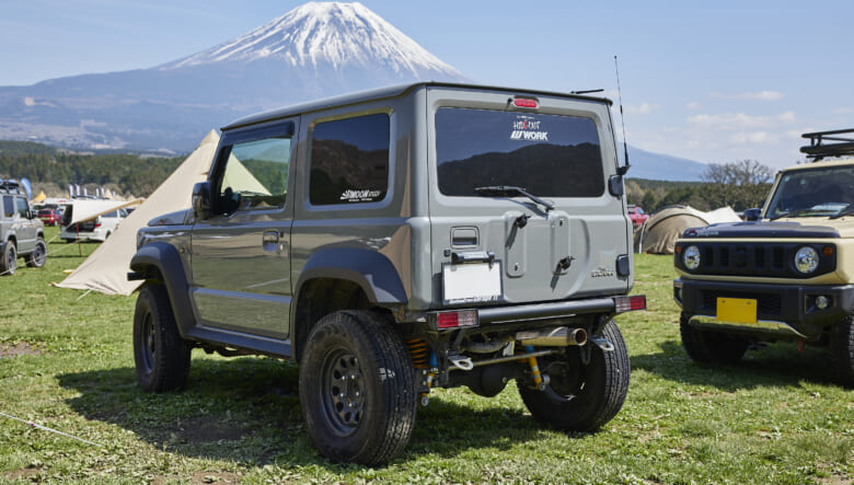 【’23 SUZUKI JIMNY SIERRA JB74】オフローダーっぽさとスポーティさを両立。