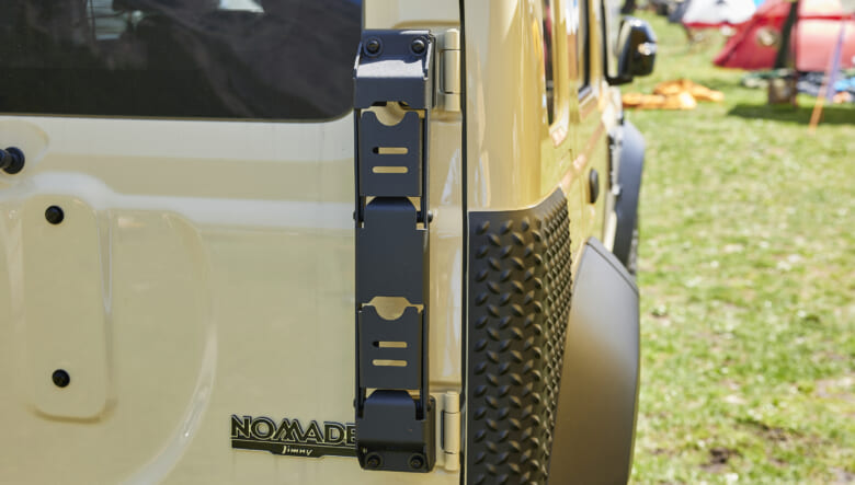 【’26 SUZUKI JIMNY NOMADE JC74】ミニマルカスタムでスタイリッシュに演出。