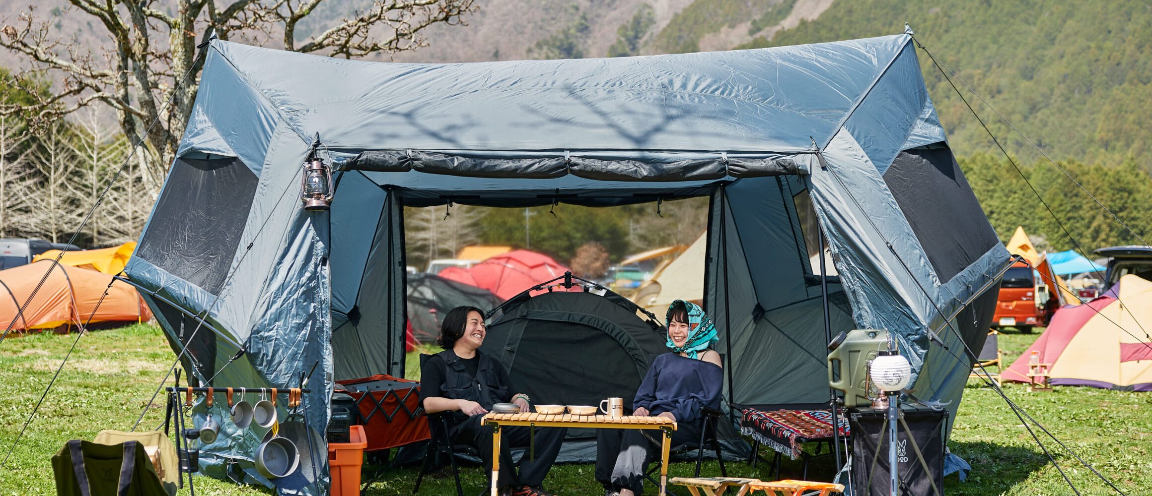 キャンプまとめ売り 朝から夜まで富士山を望むべく、ぎゅっと凝縮の快適レイアウト。（GO