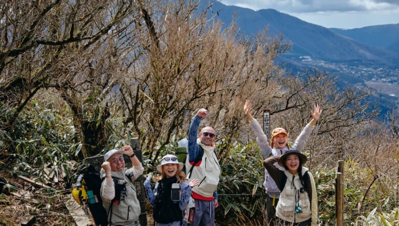 平安の怪童「金太郎」伝説を訪ねて、春の箱根へ。【GO OUT 遊歩倶楽部／金時山編 #01】