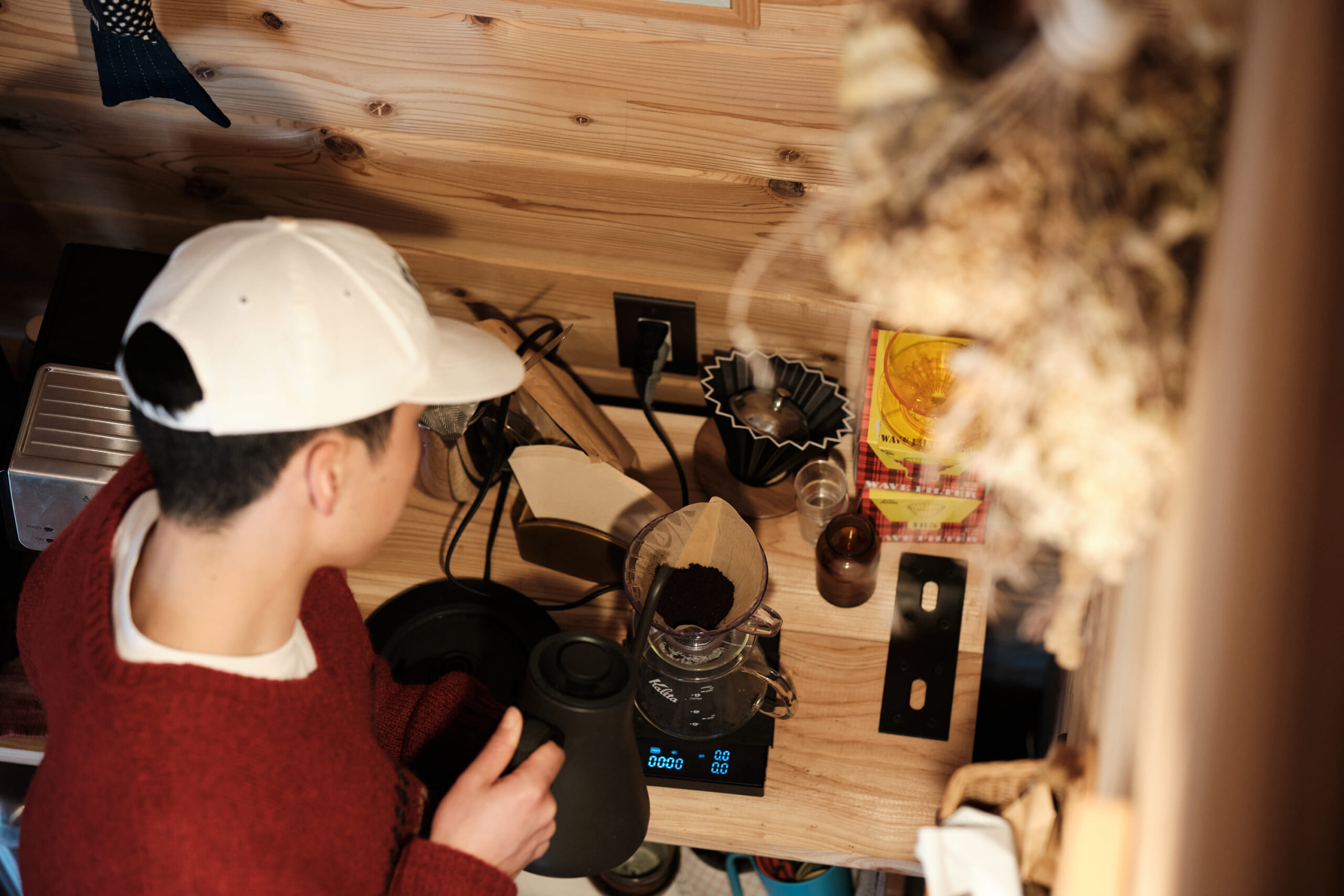 コーヒーを淹れているゴッシーさん