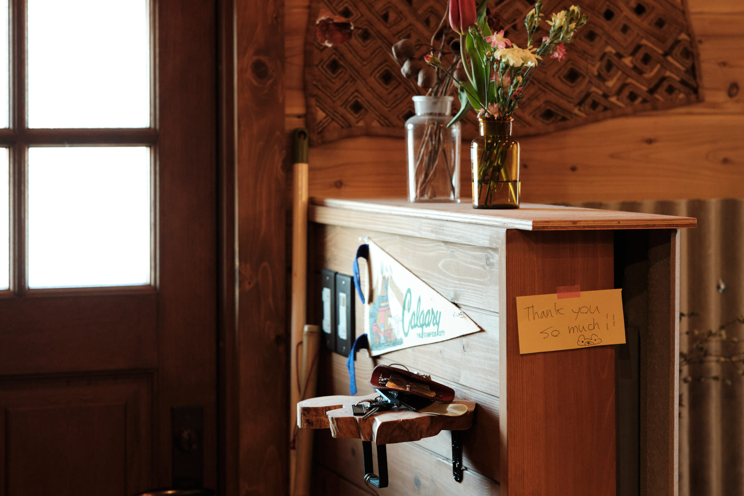 玄関にある飾り棚