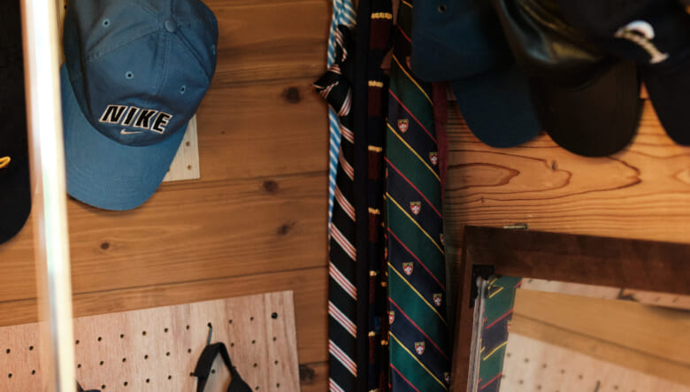 和レトロとアメリカンレトロが交差する。温かな空気で満ちた、山小屋的暮らし。【BESSユーザーお宅訪問@栖ログ・香川】