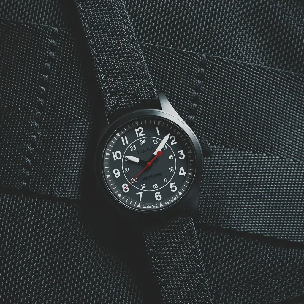 BRIEFING×TIMEX/EXPEDITION FIELD WATCH NATOベルト