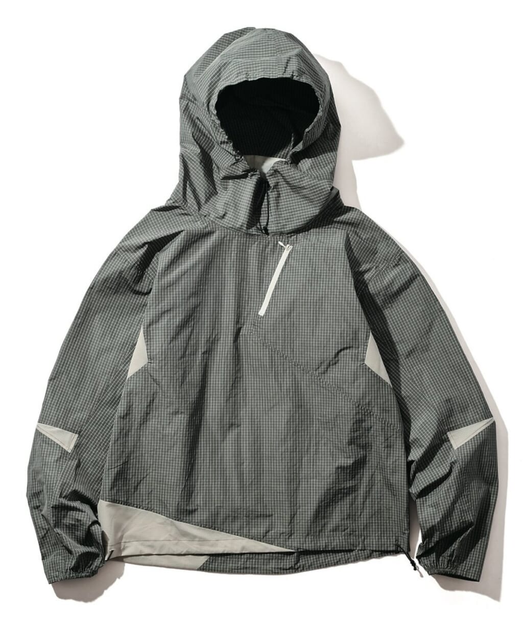 PASTOR NOVA
INTEGRATED PACKABLE ANORAK