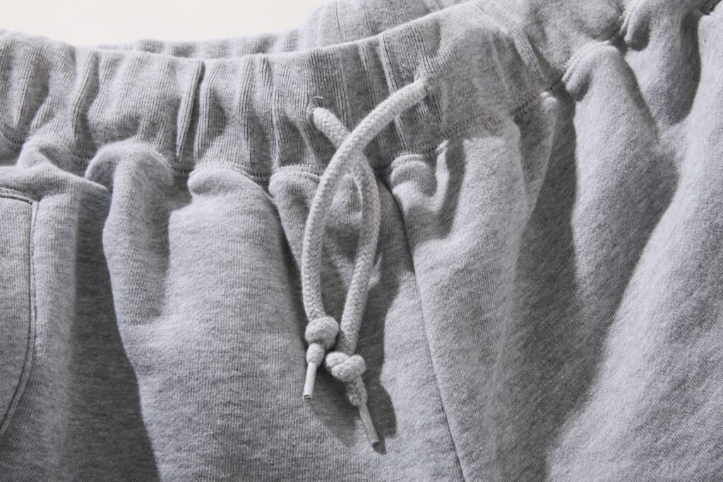 GRAY COLOR TONE SWEAT PANTS