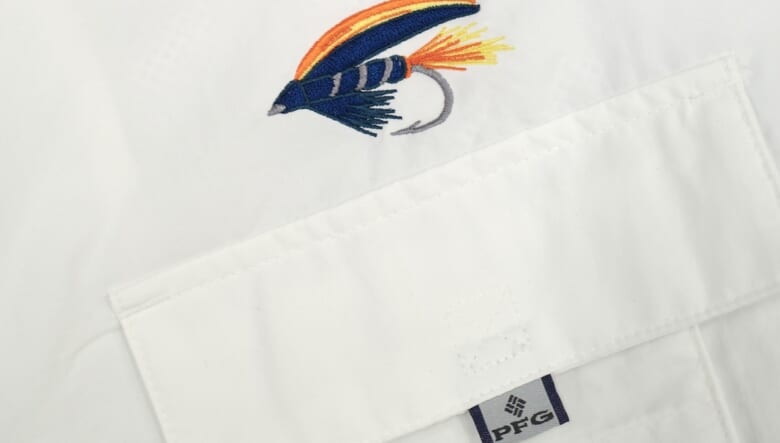 コロンビアのバハマシャツ刺繍カスタム