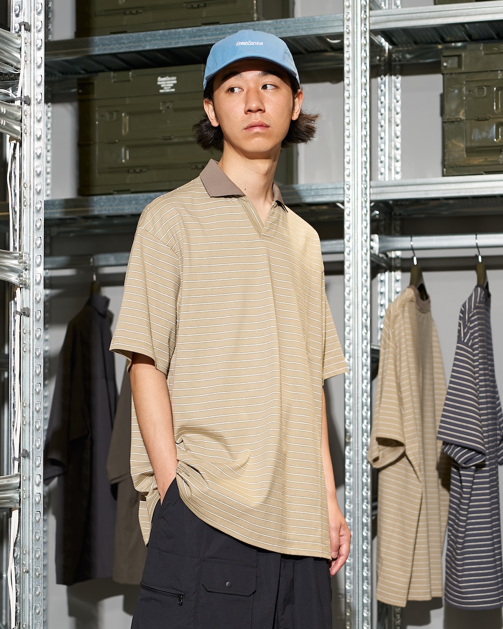 FreshServiceのCOMPACT DRY BORDER V-NECK POLO