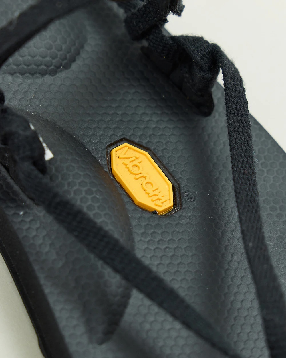 SUICOKE×CaledoorのRambling Sandal