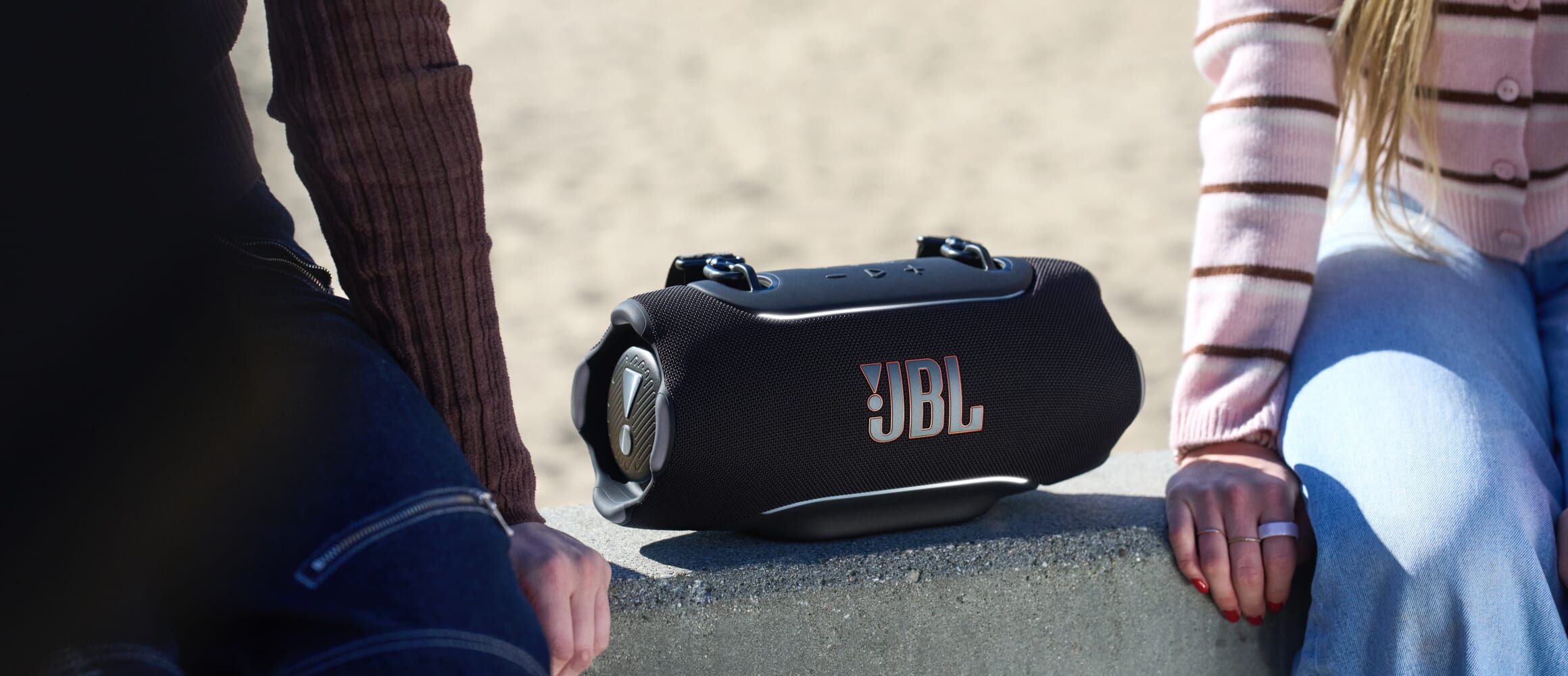 AIが音を最適化！ JBLから、防塵防水 ＆ 最大28時間再生を実現した新型