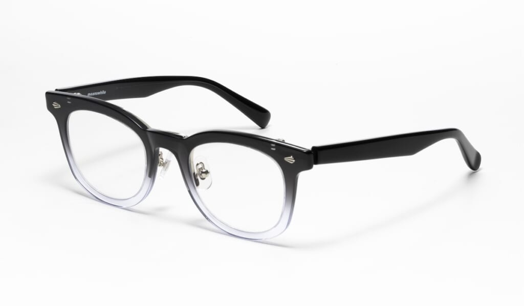meanswhileのFlip-up Transition Color Glasses “Neutral Color” Type1