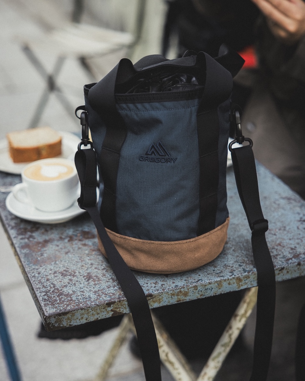GREGORY × Pilgrim Surf+Supply / LANTERN SHOULDER BAG