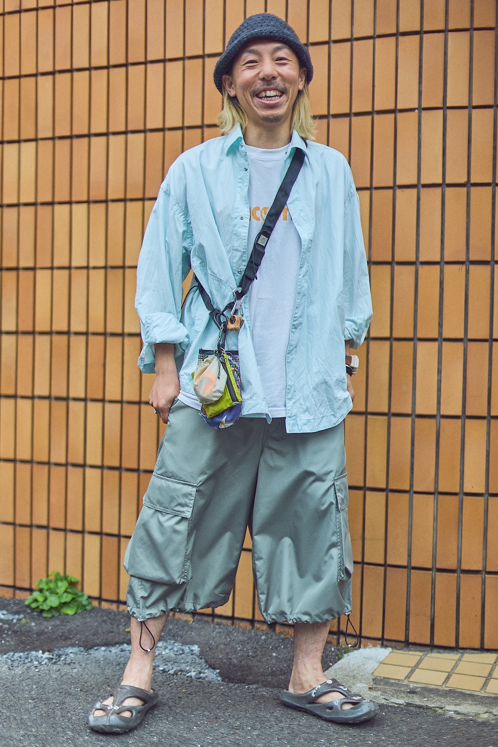 03. どんなトップスも受け止める、でっかいカーゴショーツ。