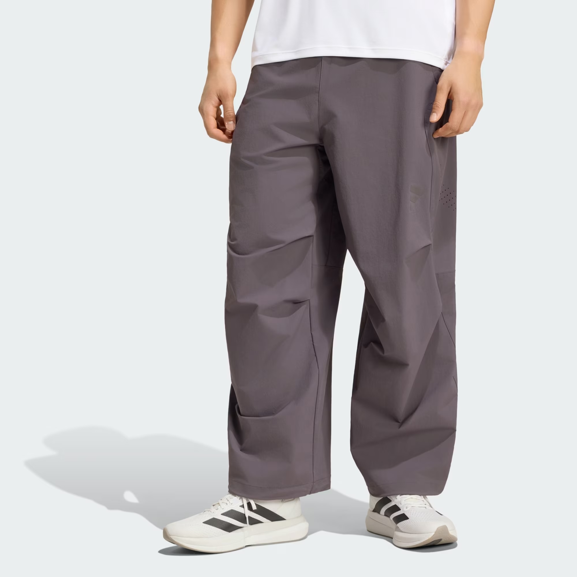 adidas DAY//Ø ランニング ウーブンパンツ