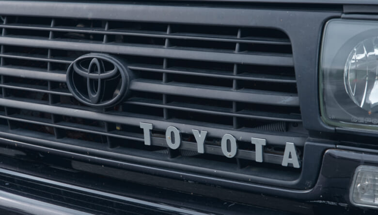 【’93 LAND CRUISER 80】デカくてタフな愛車でキャンプライフを満喫。