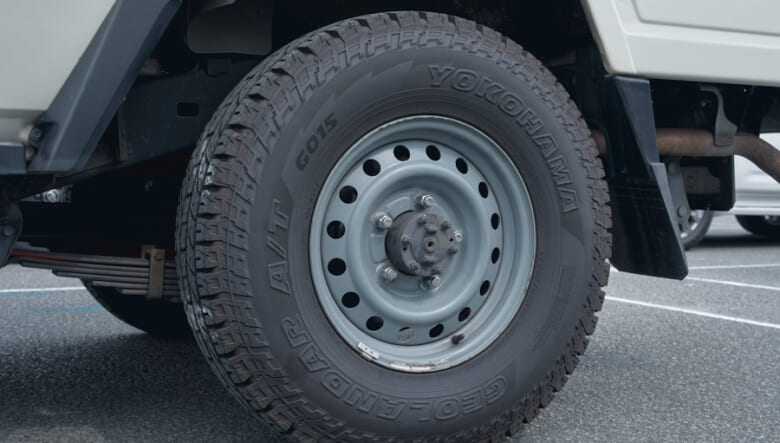 【’14 LAND CRUISER 70】丸いキャノピーが特徴的。レトロな70ピックアップ。