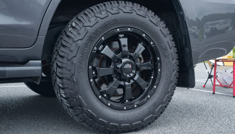 【’15 LAND CRUISER 200】こなれた感がちょうどいい。今こそ狙い目の上級SUV。