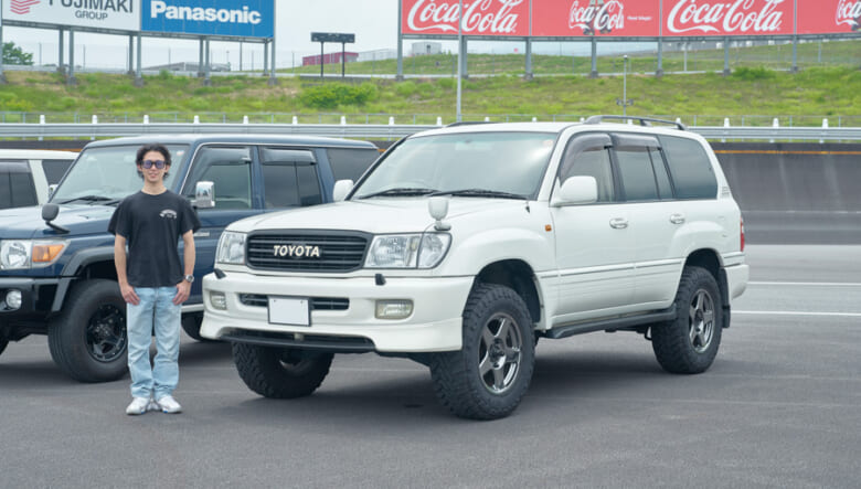 【’01 LAND CRUISER 100】パーツも豊富で楽しめる、ヤングタイマー的ランクル。