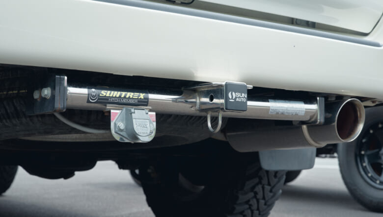 【’01 LAND CRUISER 100】パーツも豊富で楽しめる、ヤングタイマー的ランクル。