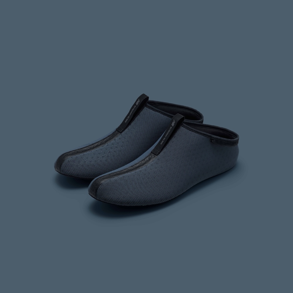 TOKYO DESIGN STUDIO New Balance Niobium Concept 1