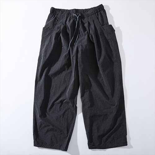 SHIRRING NYLON PARACHUTE PANTS