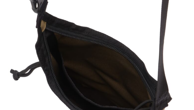 堅牢さと軽快さを両立した、オッシュマンズ×ブリーフィングの“RUGGED LITE”シリーズが満を持して登場。