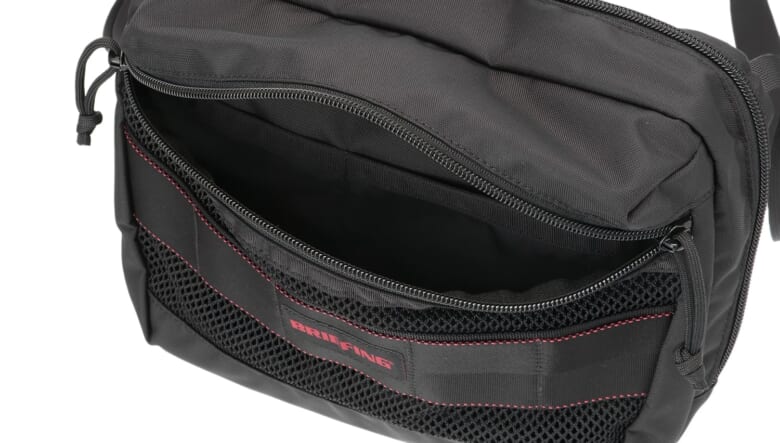 堅牢さと軽快さを両立した、オッシュマンズ×ブリーフィングの“RUGGED LITE”シリーズが満を持して登場。