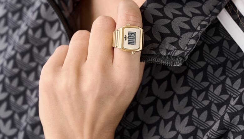 即完売したアディダスのリングウォッチ「DIGITAL TWO RING」が再販！