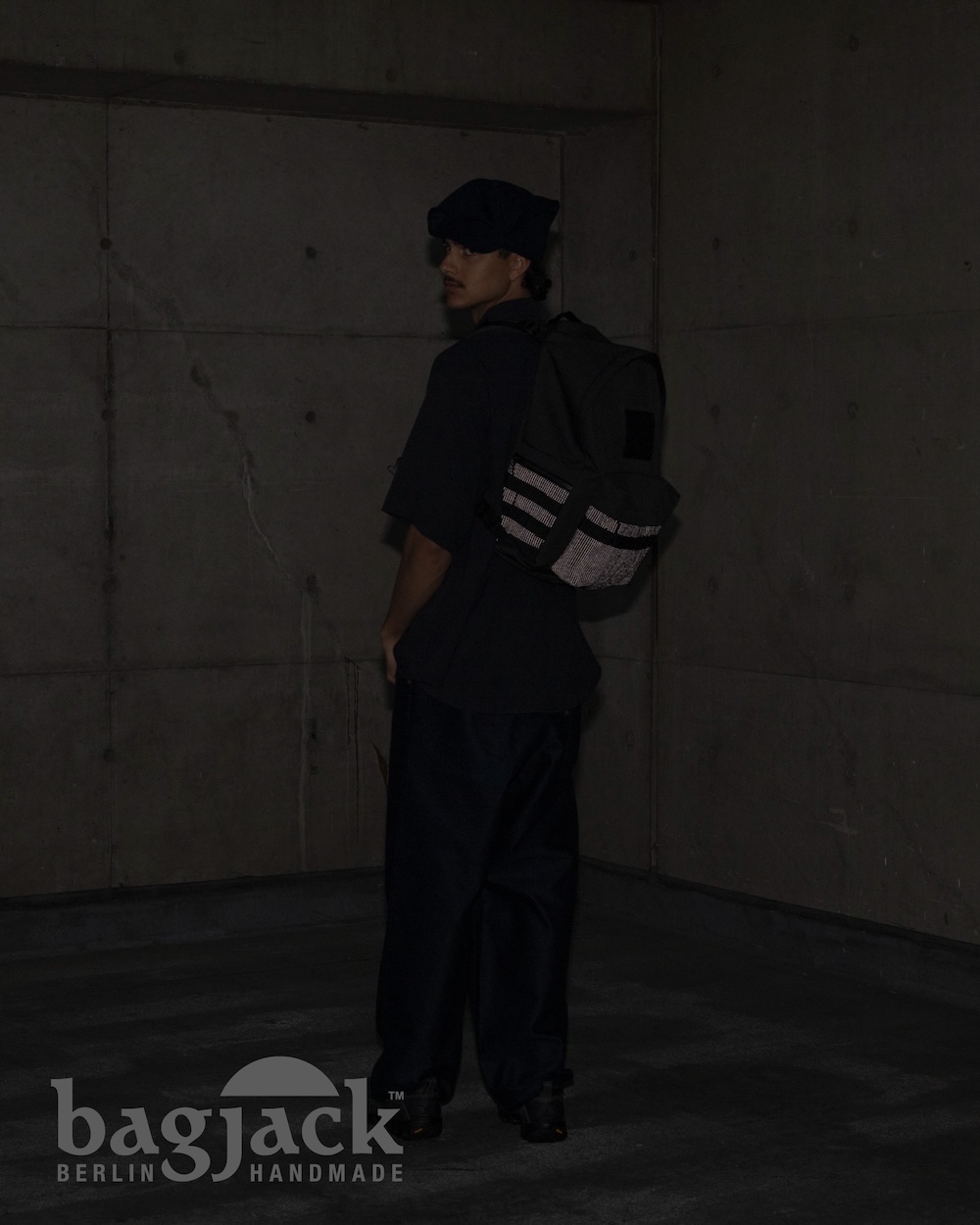 bagjack x O - ® daypack