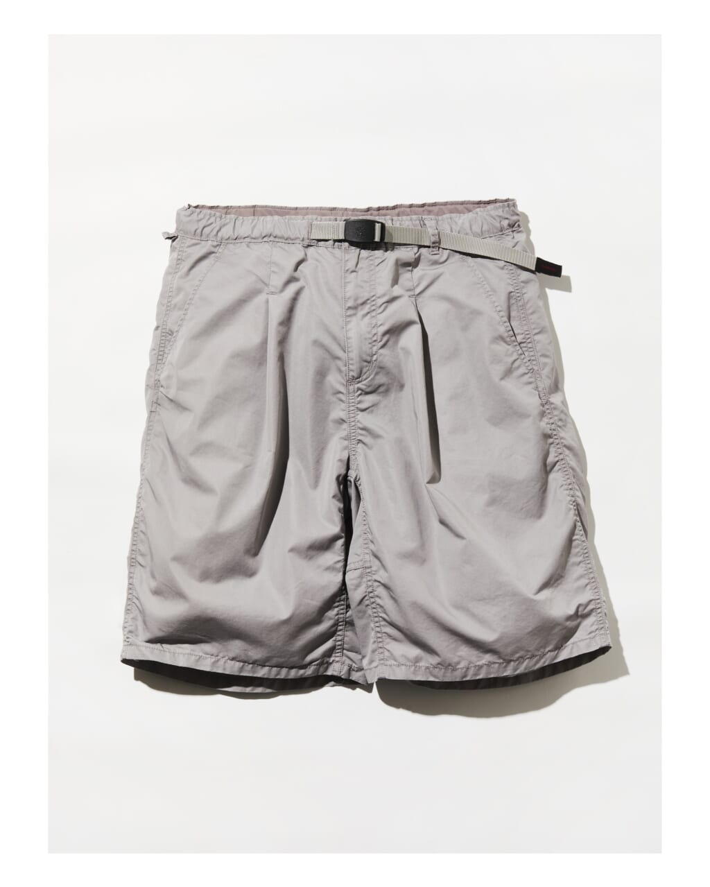 Gramicci & nonnative
WALKER EASY SHORTS
C/N GABARDINE PIGMENT DYE