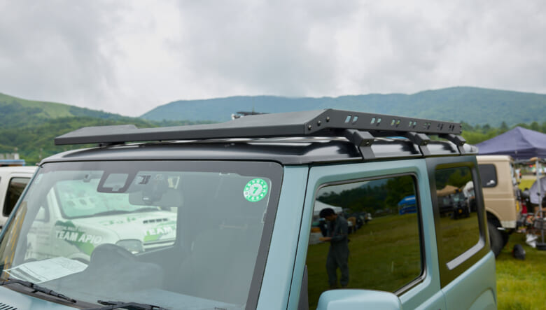 【’18 SUZUKI JIMNY JB64】2トーンマットカラーで無骨さと上品さを両立。