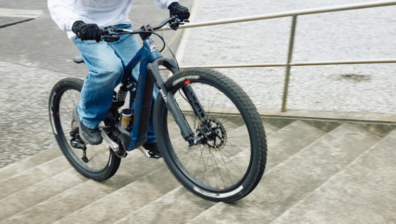 常に新しいことに挑戦したい。スケーターがオトナになりハマった、e-MTBというアクティビティ。【MY PLAYFUL WEEKEND ♯02】