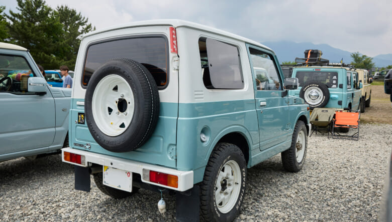 93 SUZUKI JIMNY JA11】1型グリルと最新ライトでイマドキな旧車が完成