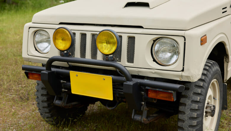 【’93 SUZUKI JIMNY JA11】ルーフカスタムで、伝統のクロカンスタイルに。